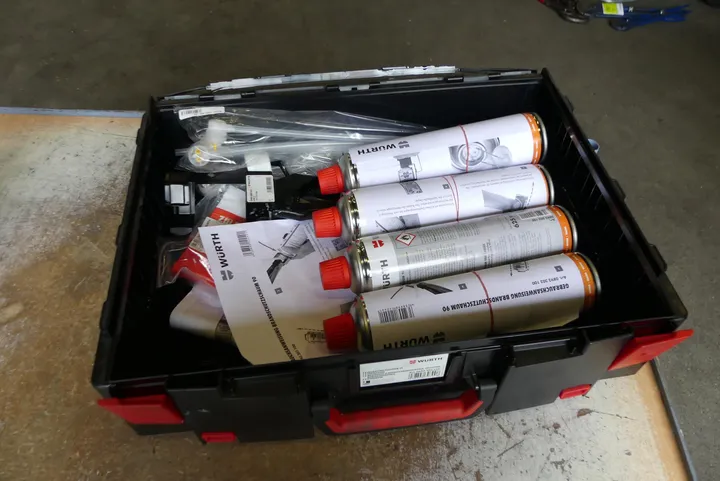 Würth - Brandschutzschaum 90, Kartuschen inkl. Zubehör, in Kunststoffbox